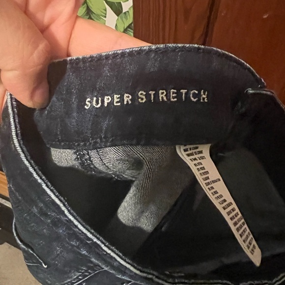 American Eagle Mini Skirt Super Stretch Women’s Size 0 Dark Wash - Picture 3 of 6